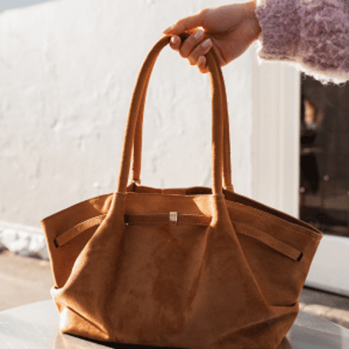 Handbags and Clutches 